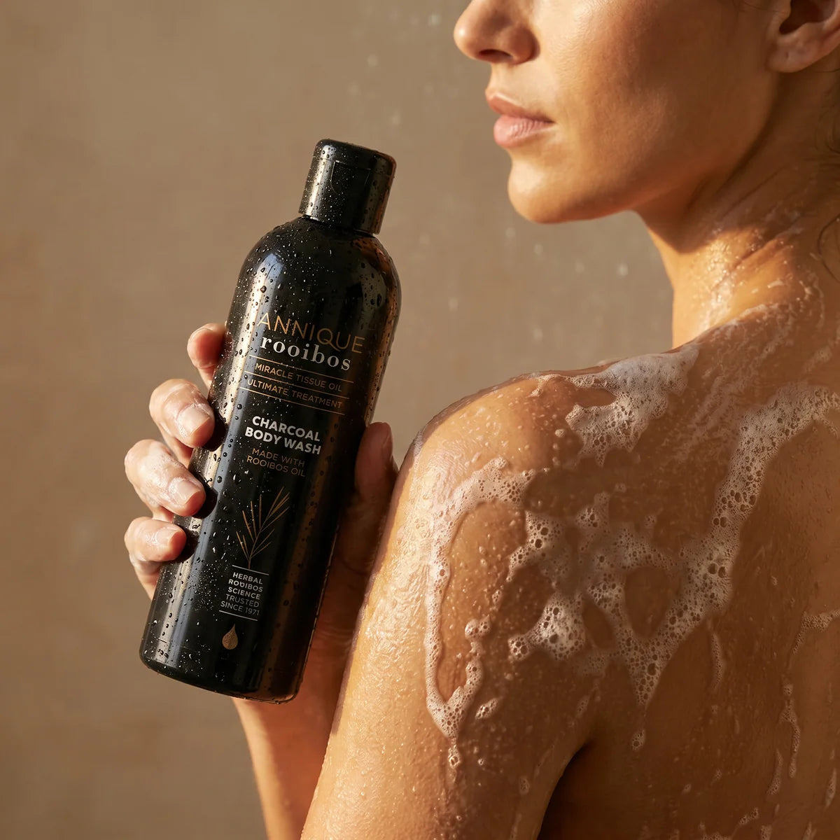 Charcoal Body Wash 400ml